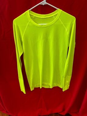lululemon athletica Neon Yellow Long Sleeve Performance Top